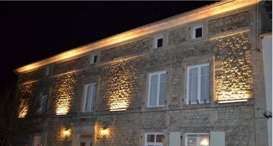 Auberge Du Noyer Londigny 외부 사진