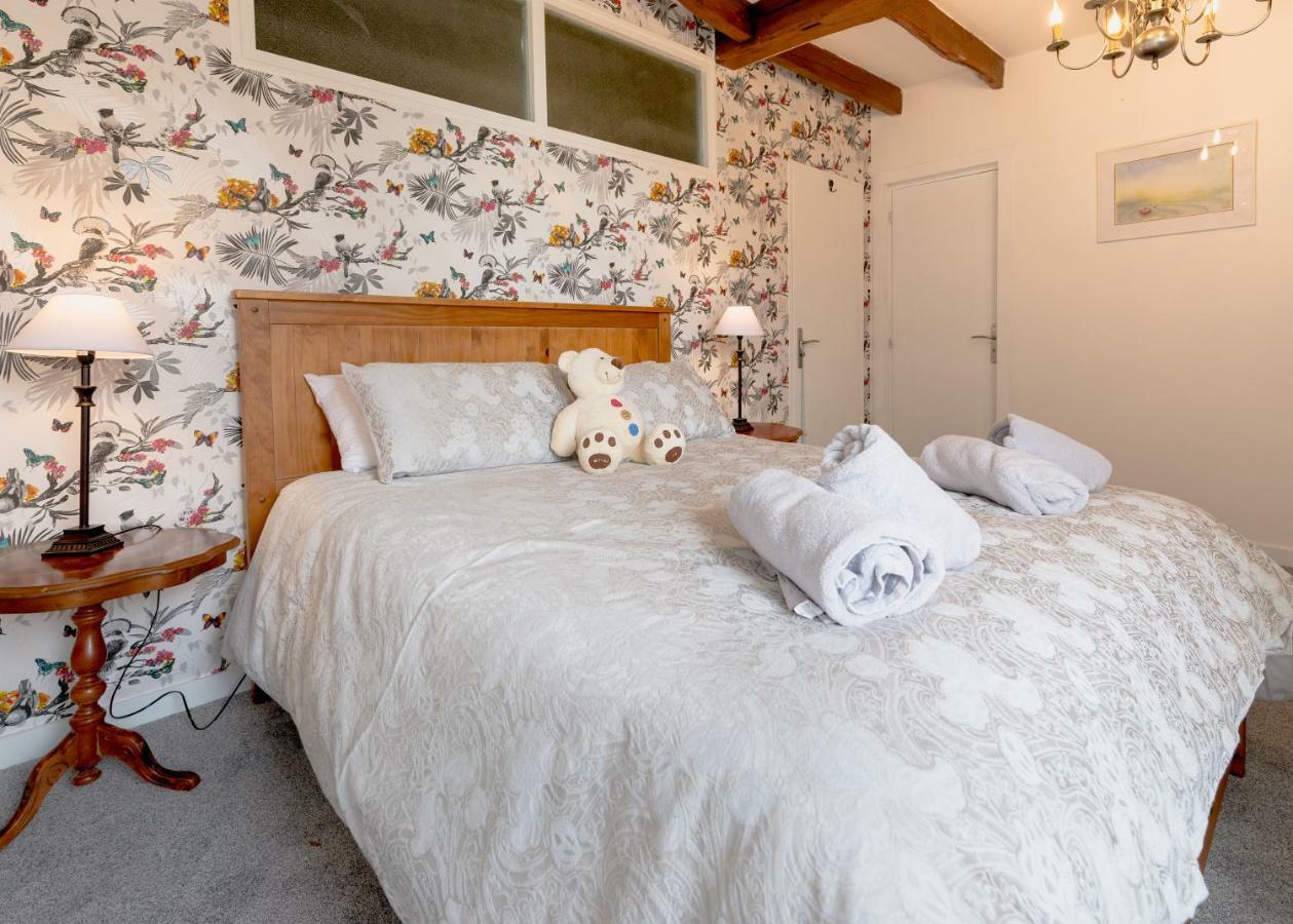 Auberge Du Noyer Londigny 외부 사진
